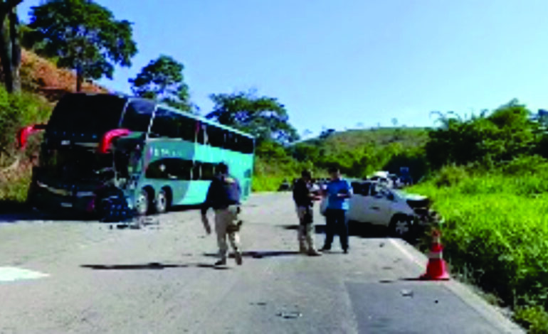 Acidente grave deixa um morto na BR-116 próximo a Teófilo Otoni