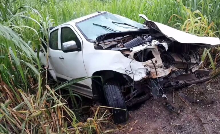 Taxista morre após grave acidente na BR-116 em Teófilo Otoni