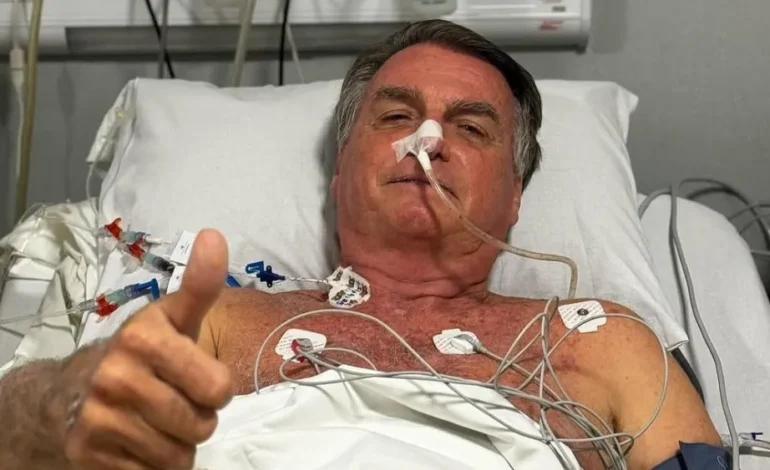  Equipe médica atualiza estado de saúde de Bolsonaro após cirurgia ‘extensa’