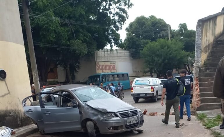 Acidente trágico deixa um jovem morto na madrugada desta quinta-feira em Teófilo Otoni